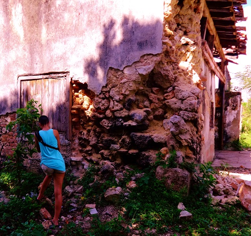 claudia fotografando a casa-grande de los molinos 2 - Cópia